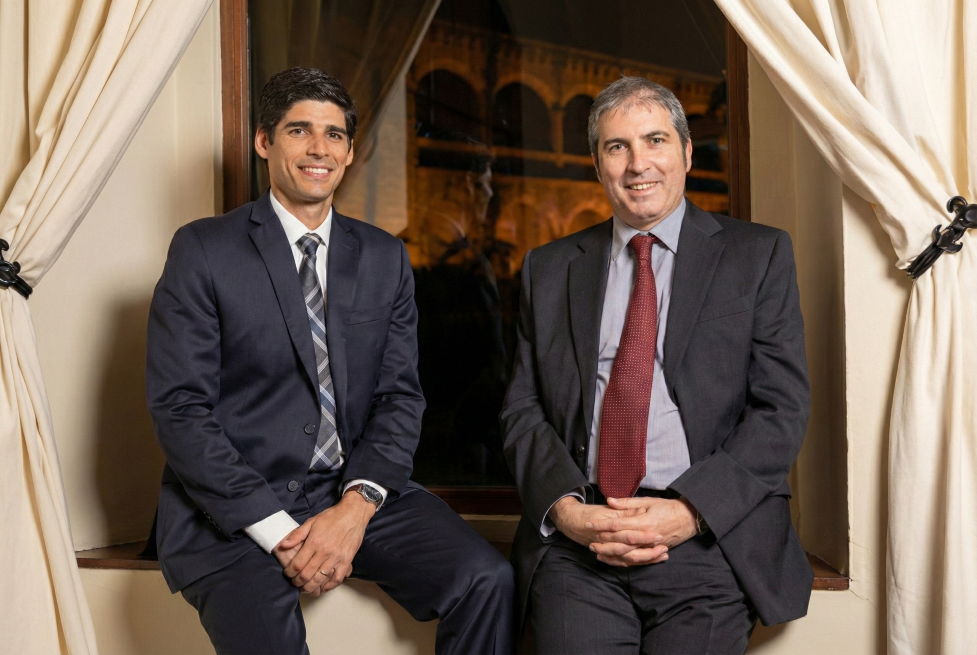 Ignacio Garcia y Raul Aguayo Escala solar 01